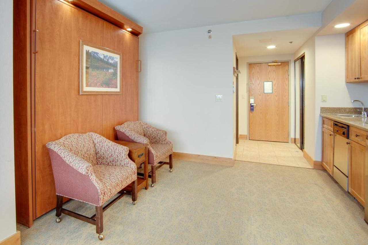 Ski-Inandski-Out Crested Butte Studio With Pool Access 外观 照片